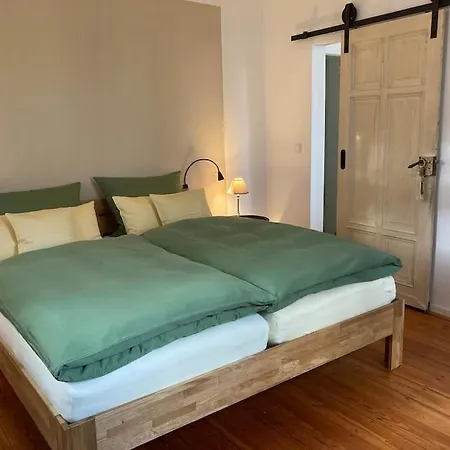 Altes Winzerhaus Lenz *